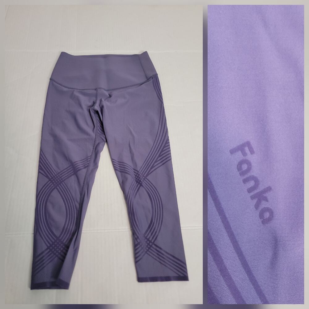 Fanka Body Sculpt Crop Leggings Reversible Wear size S Purple Gym Workout